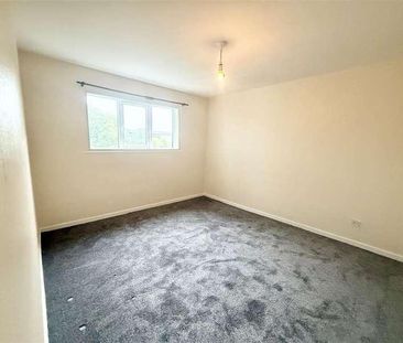 St. Cecilia Close, Kidderminster, DY10 - Photo 3