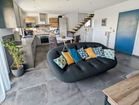 Location maison 5 pièces, 98.00m², Sainte-Geneviève-des-Bois - Photo 2