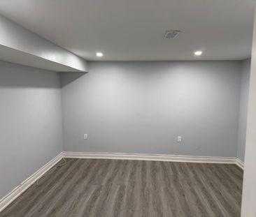 For Lease - 19801 Leslie Street Unit# Bsmt, East Gwillimbury, Ontario - Photo 4