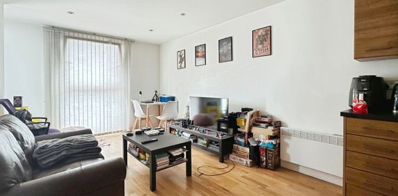 1 bedroom apartment to rent - Photo 2