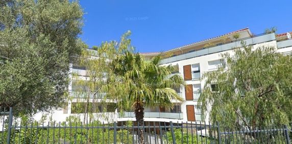 Location Appartement 3 pièces 54m² CAVALAIRE SUR MER 83240 - Photo 2