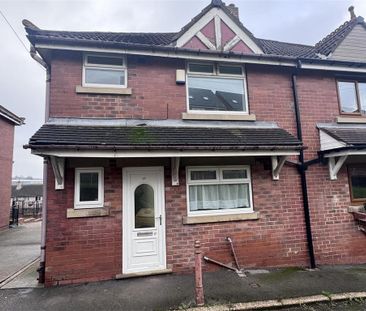 3 bedroom semi-detached house to rent - Photo 5