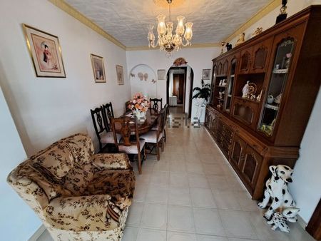 Alquiler de piso en Calle Velarde, 81 - Photo 2