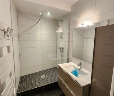 Location Appartement 3 pièces 70m² - Photo 2