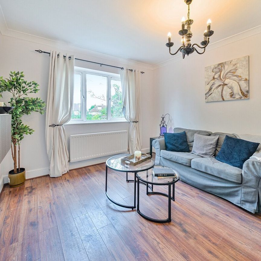 Culverden Road, London, SW12 - Photo 1