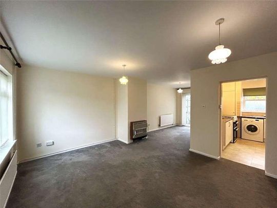 Glynswood, Chard, Somerset, TA20 - Photo 1