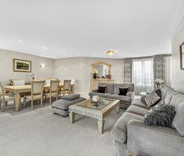 3 bedroom flat to rent - Photo 2