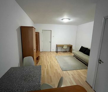 Aparatorii patriei etaj 3 turnu magurele - Photo 1