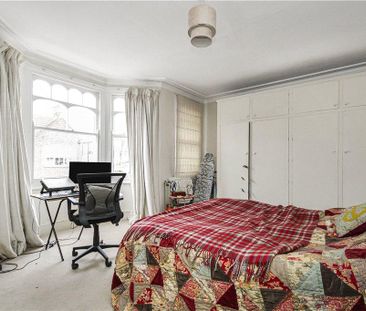 4 bedroom terraced house to rent - Photo 5