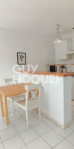 STUDIO MEUBLE AU PIED DE LA GARE - Photo 3
