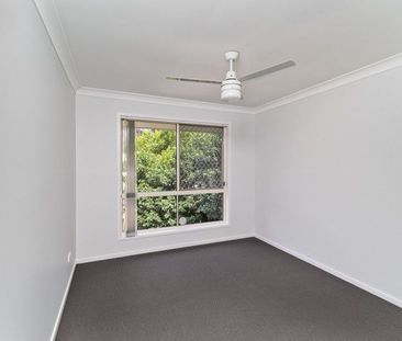 Fantastic space inside and out with fresh paint and new floors - Photo 5