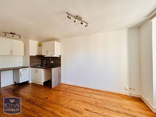 Location Appartement 2 pièces 38m² LAVAL 53000 - Photo 1