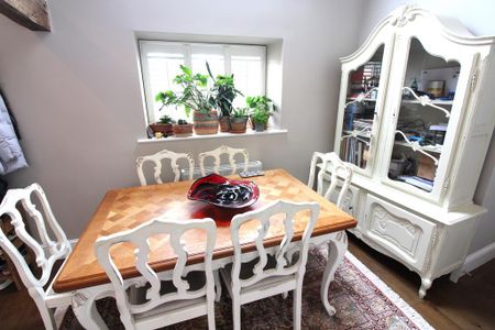 3 bedroom barn conversion to rent - Photo 3