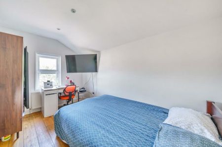 Room in a Shared House, Villiers Road, NW2 - Photo 2