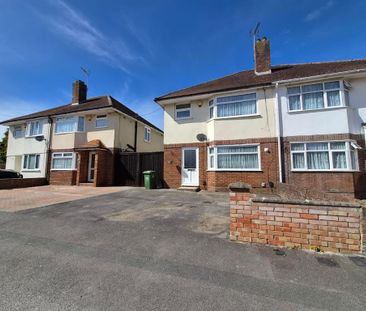 3 bedroom semi-detached house to rent - Photo 5