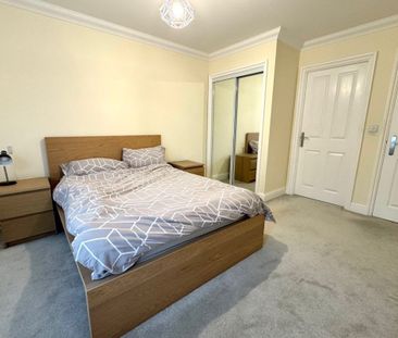 Upperton Road, EASTBOURNE - Photo 3