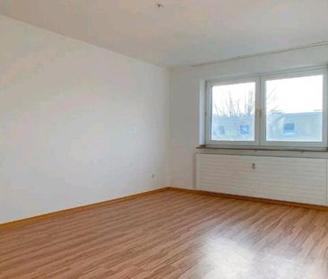 in 45309 ESSEN, 2,5 Zimmer Wohnung mit Balkon zu Vermieten - Photo 3