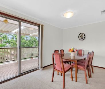 Family Home in Quiet Leafy Setting - Photo 4