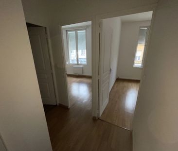 Location Appartement 2 pièces 39 m2 à Saint-Quentin - Photo 5