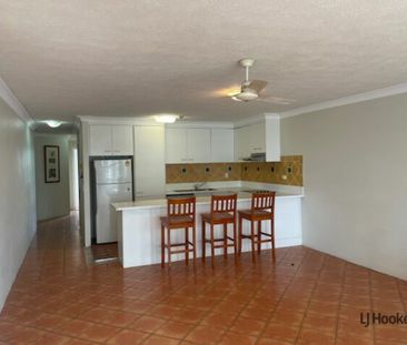 Spacious 2-Bed Apartment Offering the Ultimate Coastal Lifestyle - Photo 6