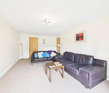 3 bedroom apartment to rent - Photo 2