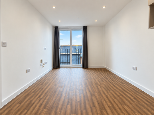 1 bedroom apartment to rent - Photo 1