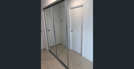 STUDENT ACCOMMODATION - 200m Walk to UQ St Lucia - Photo 2