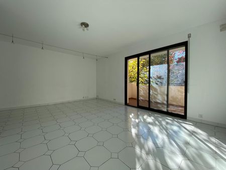 « AVIGNON IM - APPARTEMENT T4 94.63M² AVEC PARKING » - Photo 2
