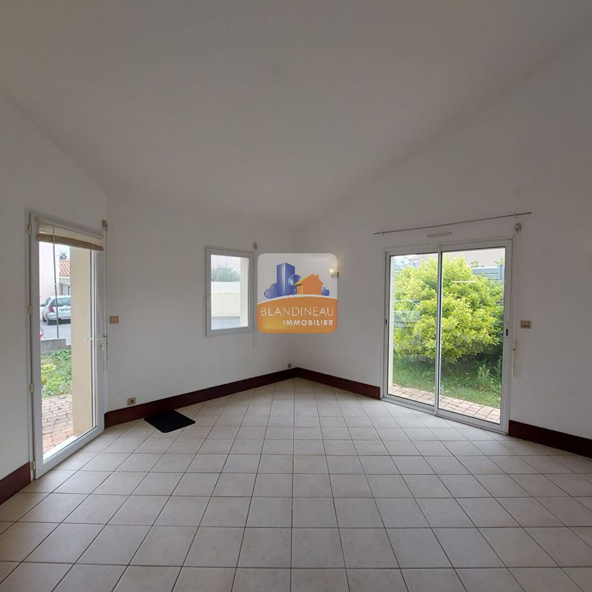 Location Appartement 1 pièce 26m² - Photo 1