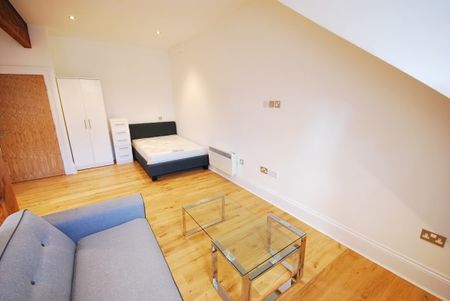 1 Bed - Chaucer Building, Grainger Street - Photo 3
