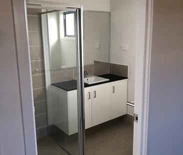 Family Home In Camelot Estate! - Photo 5