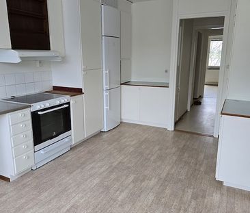 Lövsätragränd 30 - Photo 1