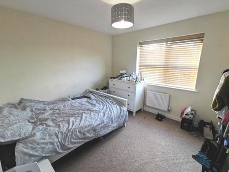 3 bedroom semi-detached house to rent - Photo 4