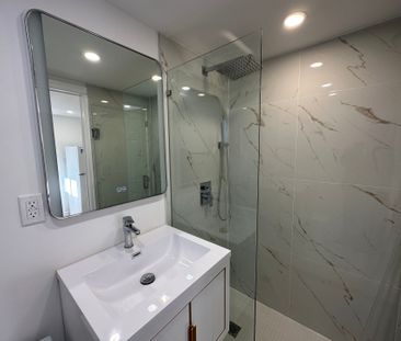 For Lease - 38 Cartier Crescent Unit# Bachelor, Richmond Hill, Ontario - Photo 3