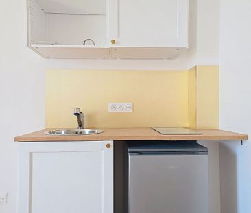 Location Appartement 1 pièce 21m² - Photo 1