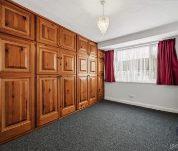 3 bedroom end of terrace house to rent - Photo 6