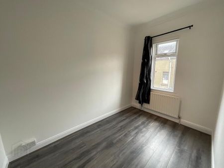 96 Ainsworth Drive, Belfast, BT13 3EJ - Photo 2