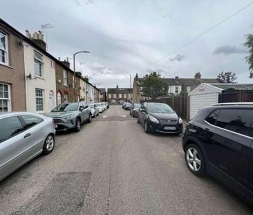 Greenfield Street, Waltham Abbey, EN9 - Photo 5