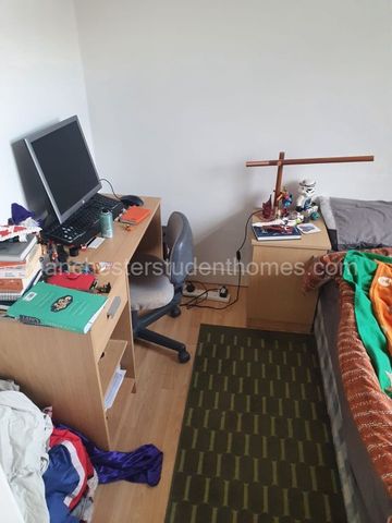 Brocklebank Road, Manchester, M14 6EL - Photo 3