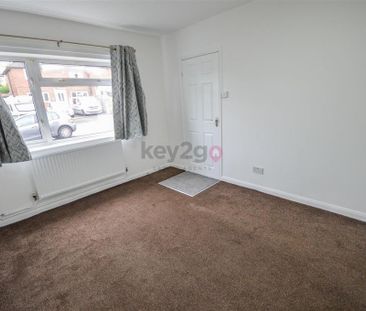 3 bedroom semi-detached house to rent - Photo 6