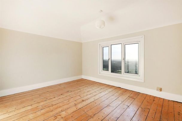 2 bedroom end of terrace house to rent - Photo 1