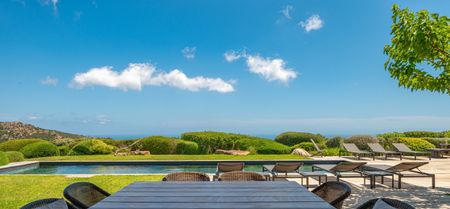 Rental Villa Porto-Vecchio 7 Rooms 320 m² - Photo 3