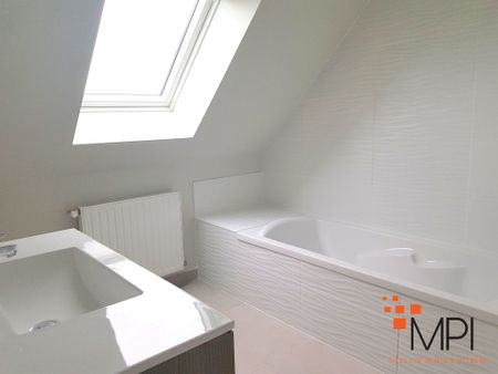 Location Maison 6 pièces 102m² - Photo 5
