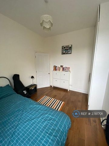 3 bedroom maisonette to rent - Photo 3