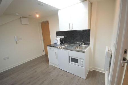 1 bedroom apartment to rent - Photo 3