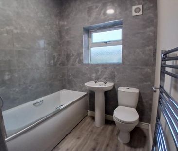 2 bedroom house to rent - Photo 1