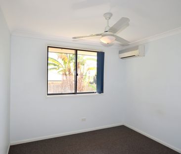 THIS TIDY ENTRY LEVEL, LOW MAINTENANCE HOME WILL NOT DISAPPOINT! - Photo 1