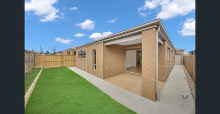✨🏡 Brand-New Family Home with Space, Style & Smart Design in Melton!! With Multiple Living Rooms and Study Nook!! - Photo 2
