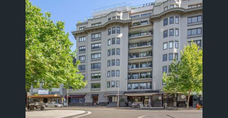 Sleek urban living in Potts Point's acclaimed `The Hampton' - Photo 4