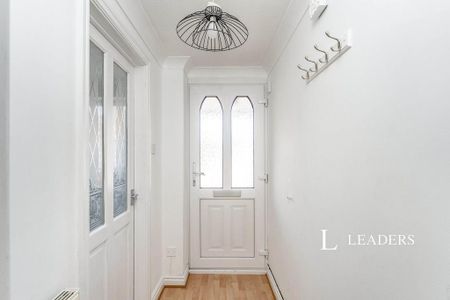 2 bedroom terraced house to rent - Photo 2